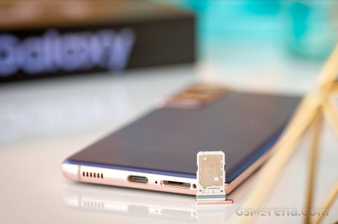 Does the Samsung Galaxy S21 Ultra Support eSIM